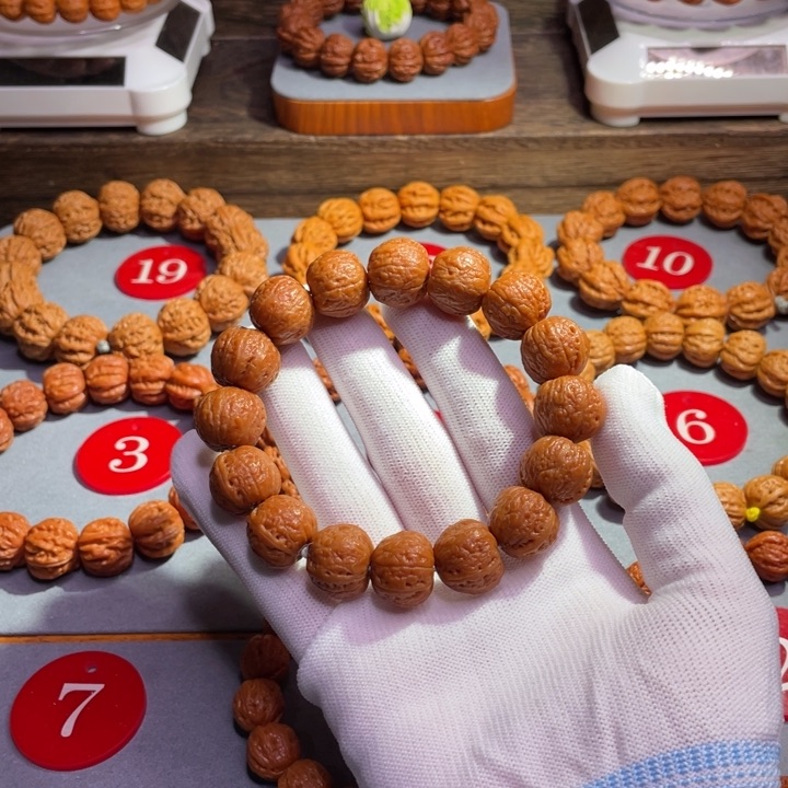 文玩核桃手串小*金苹果