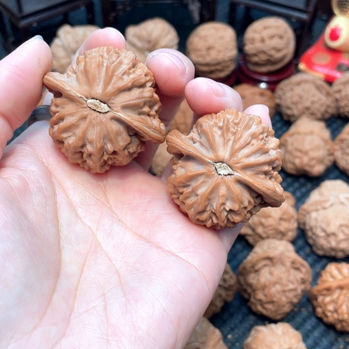 ?*言桃心型宫灯4.3全品无修。