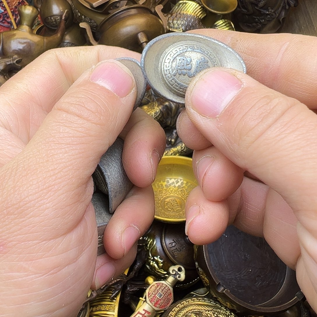 精品铜器，精美文玩