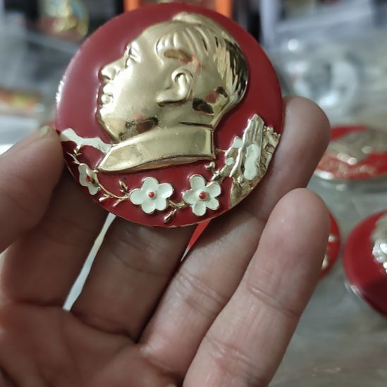 尚***妈像章收藏像章收藏像章