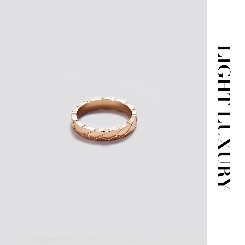 合金戒指 511 V金 4MM 小香  菱纹格 窄版 光面 戒指 女