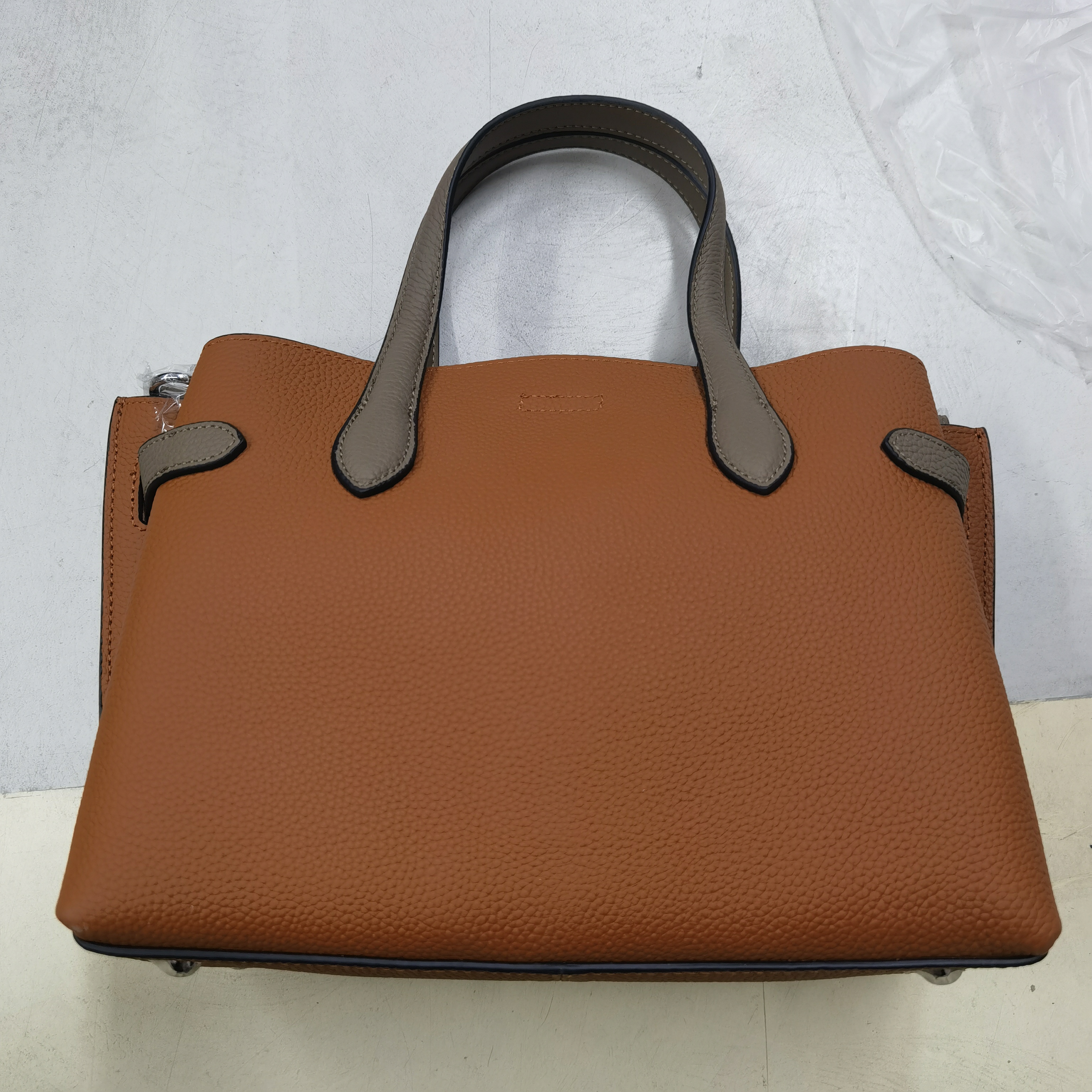 A029-时尚百搭单肩斜挎包手提女包轻奢复古小众小包包