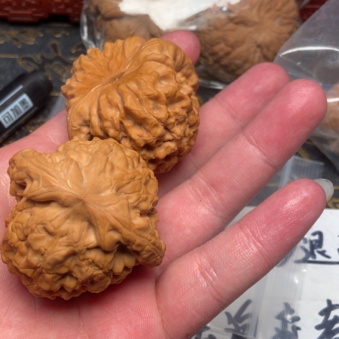 文玩核桃把件?*龙鼎