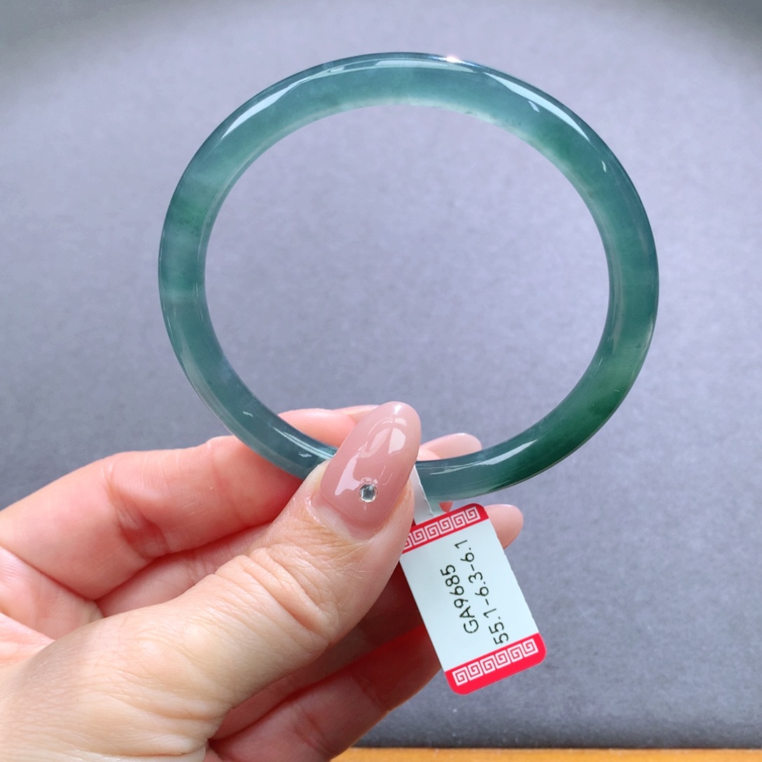 翡翠手镯未镶嵌天然翡翠手镯叮当镯