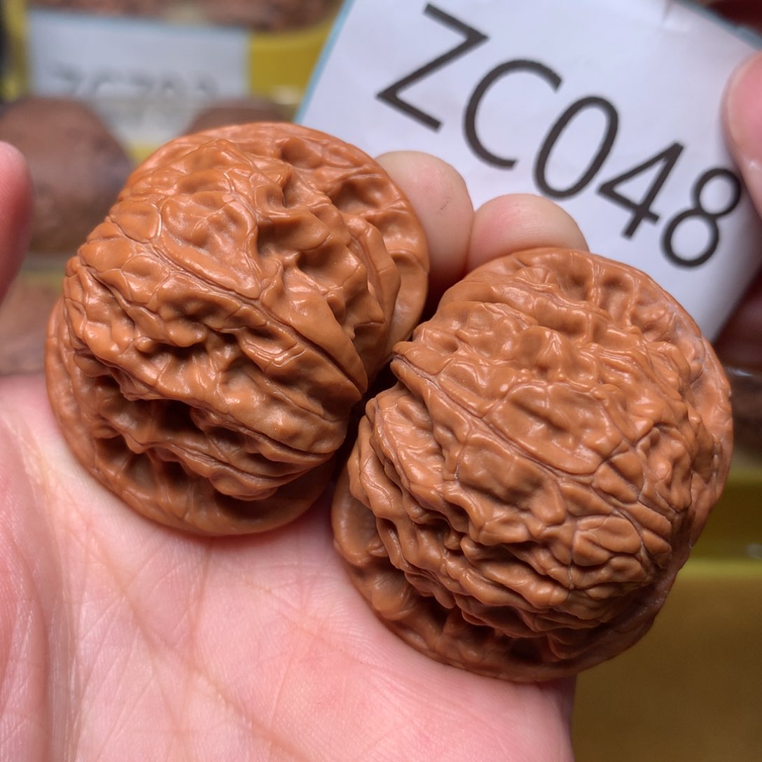 文玩核桃把件山地正磨41