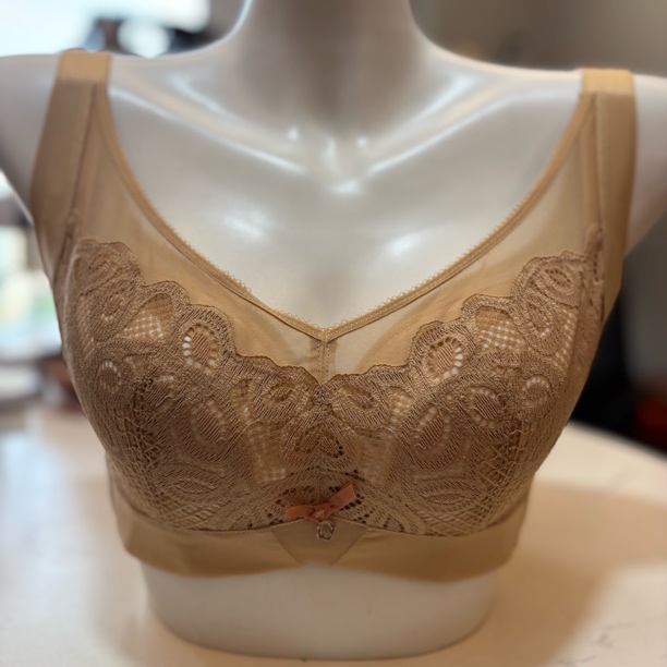 六*玫瑰8253文胸薄CD杯调整型聚拢收副乳大胸显小