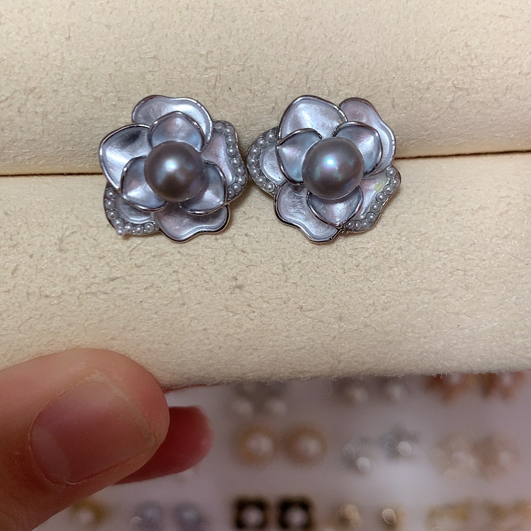 淡水珍珠耳饰合金