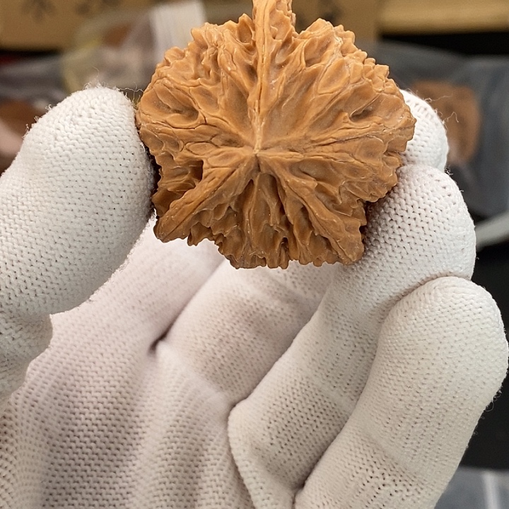 幸***运文玩核桃吊坠瑕疵不退不换