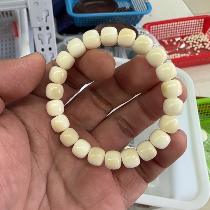 白玉菩提吊坠白色2878