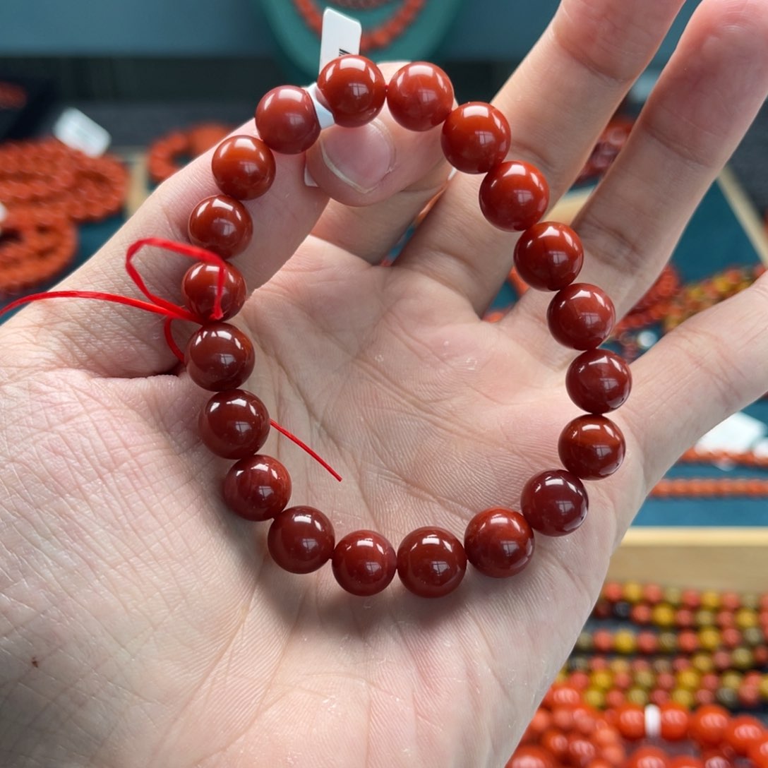 南红玛瑙多样性发一件未镶嵌9mm