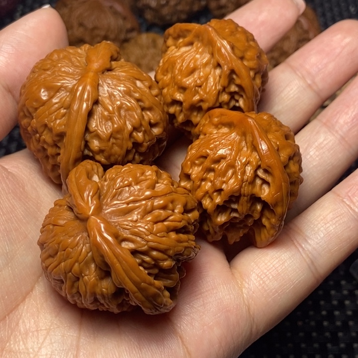 把件文玩核桃白狮子