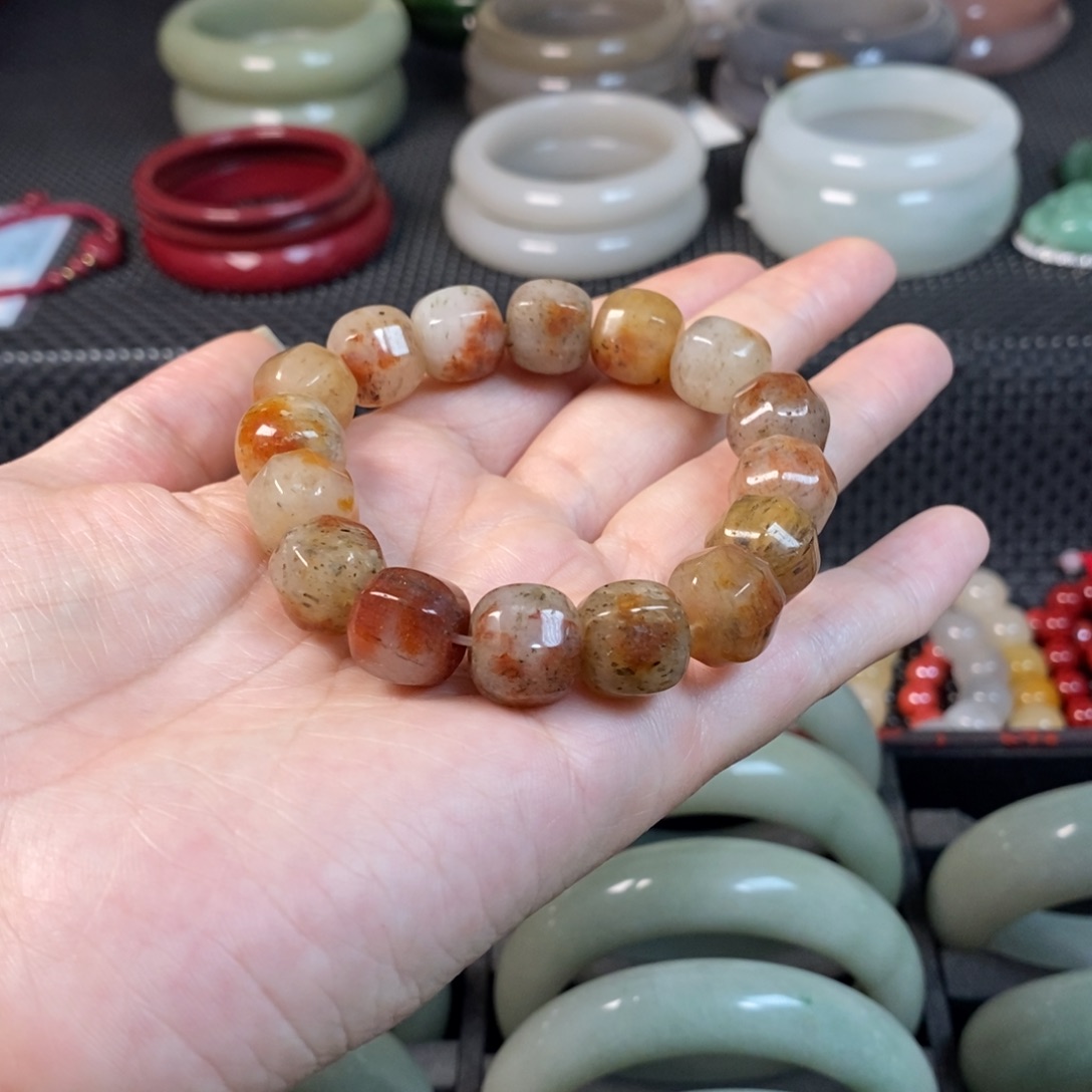 未镶嵌手链石英质玉雅*