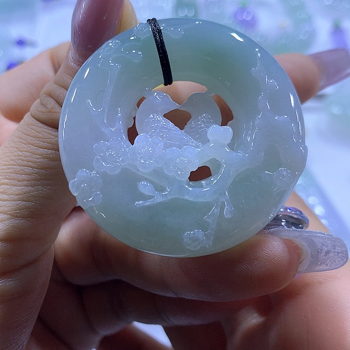 翡翠未镶嵌颈饰天然翡翠A货吊坠