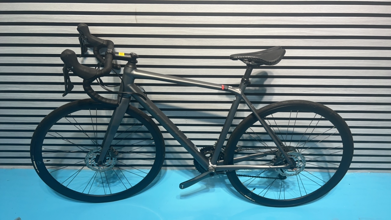 优信优选 美利达斯特拉300