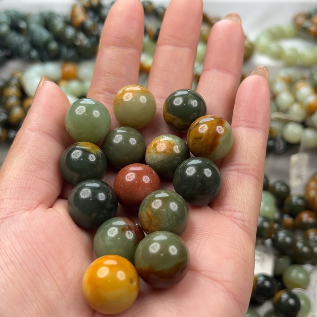 浊***生和田玉未镶嵌手链散珠