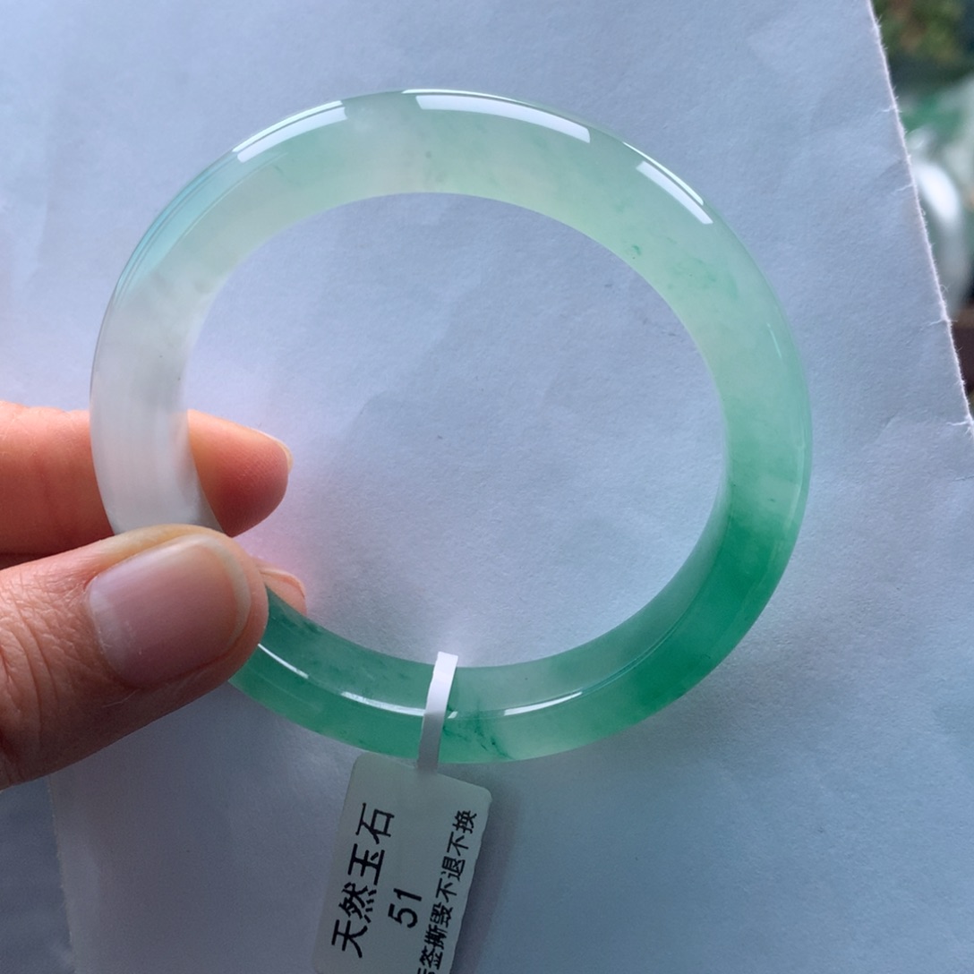 石英质玉手镯未镶嵌橘*儿