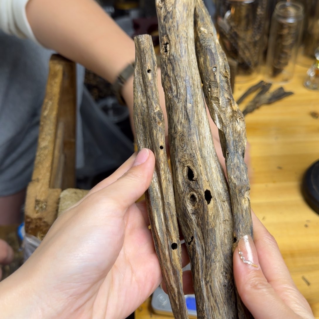 沉香沉香碎屑白棋品种块料127克