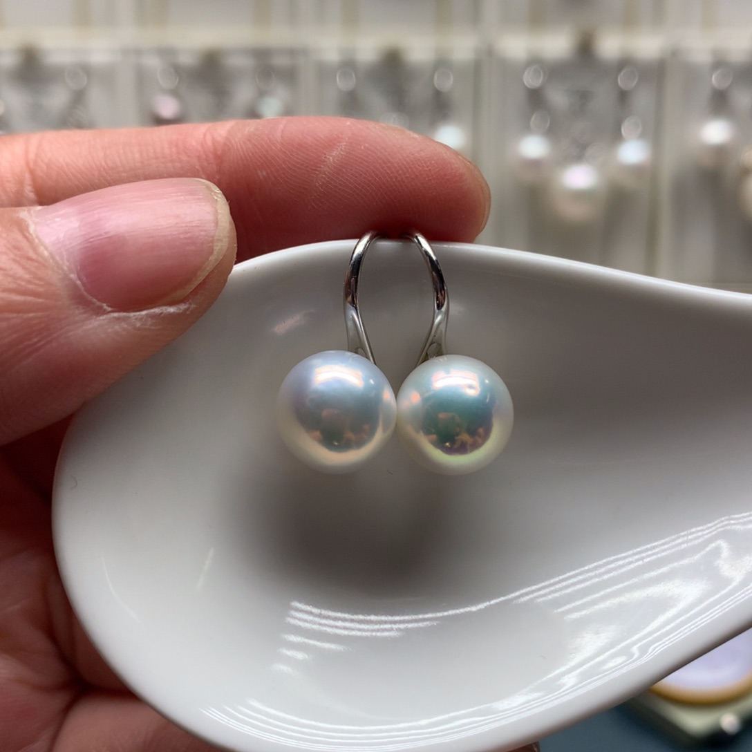 银S925镶嵌淡水珍珠耳饰