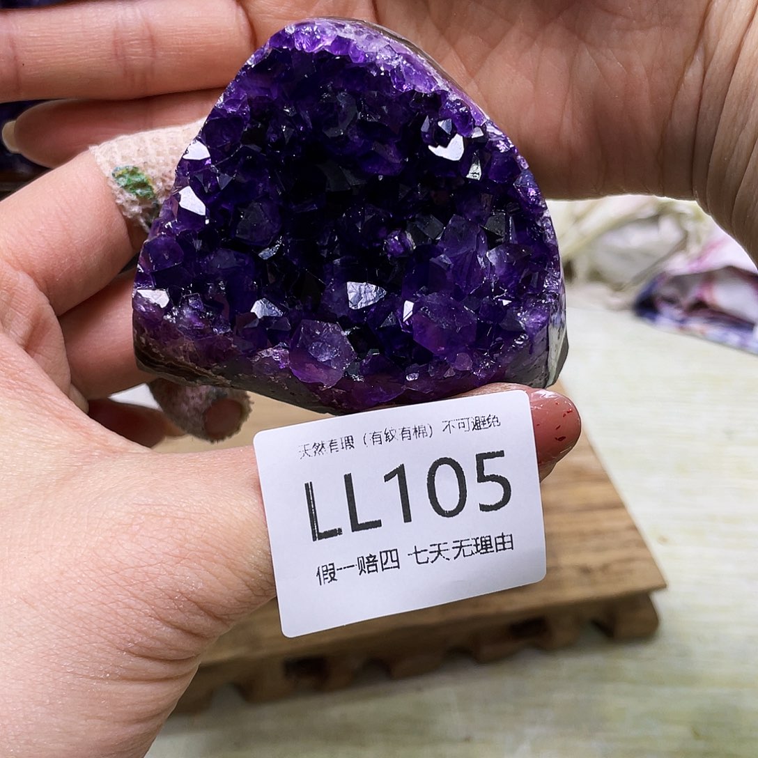 水晶摆件未镶嵌摆件