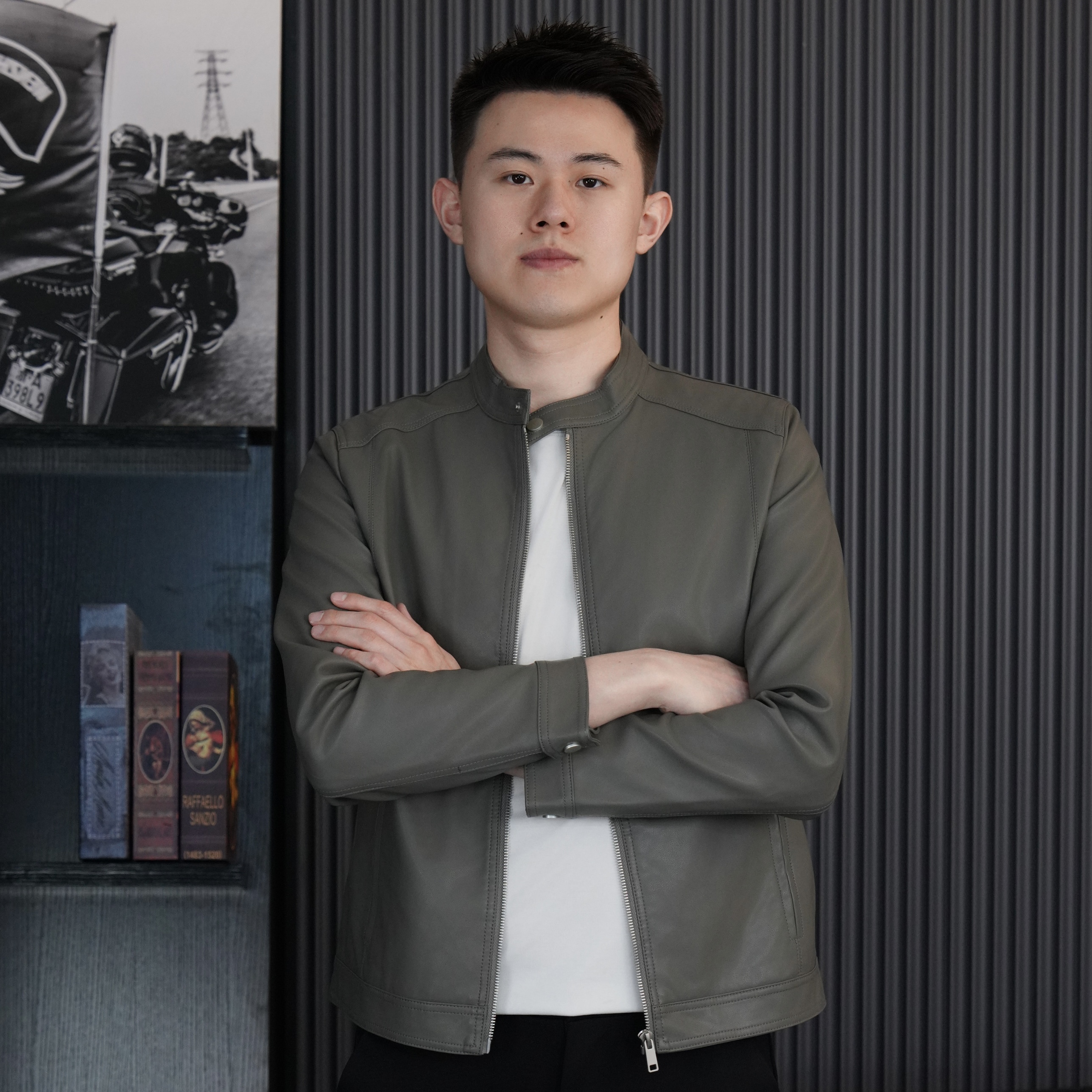 【bing哥哥】男士商务休闲纯色立领皮衣春秋高级修身时尚百搭休闲