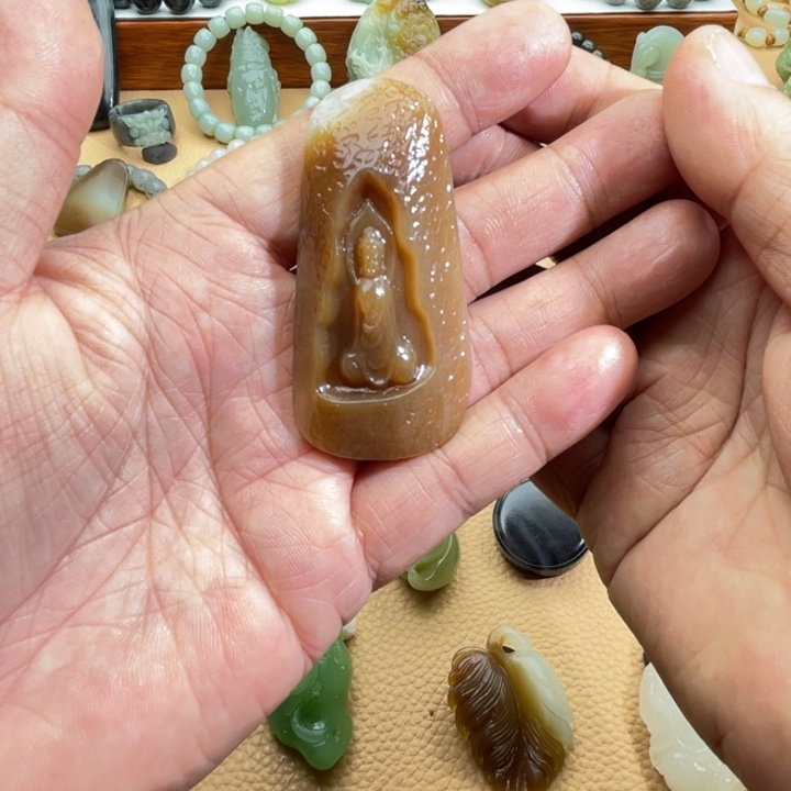 和田玉（糖玉）颈饰未镶嵌定制款