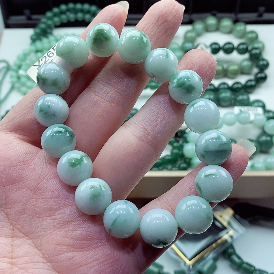 毛衣链未镶嵌翡翠