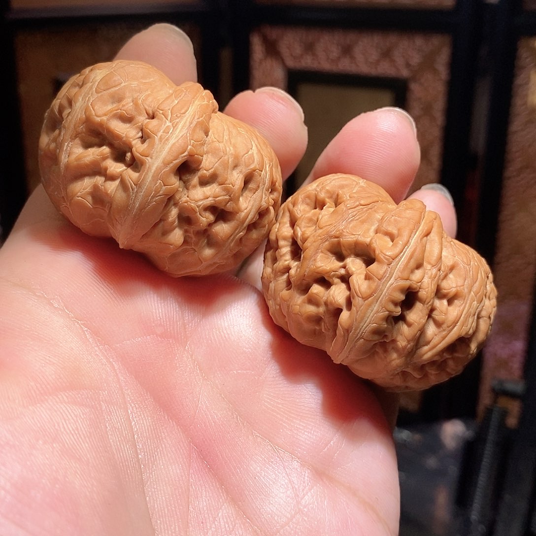 文玩核桃把件45平谷元宝全品