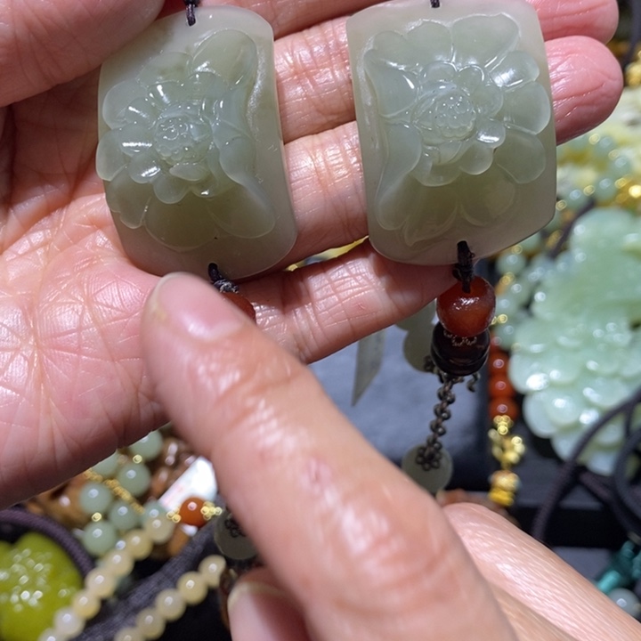 岫玉岫玉吊坠未镶嵌