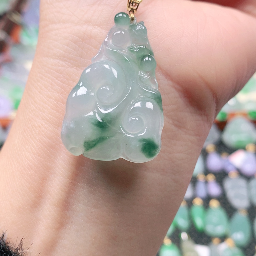 吊坠(不含链)18K金镶嵌翡翠