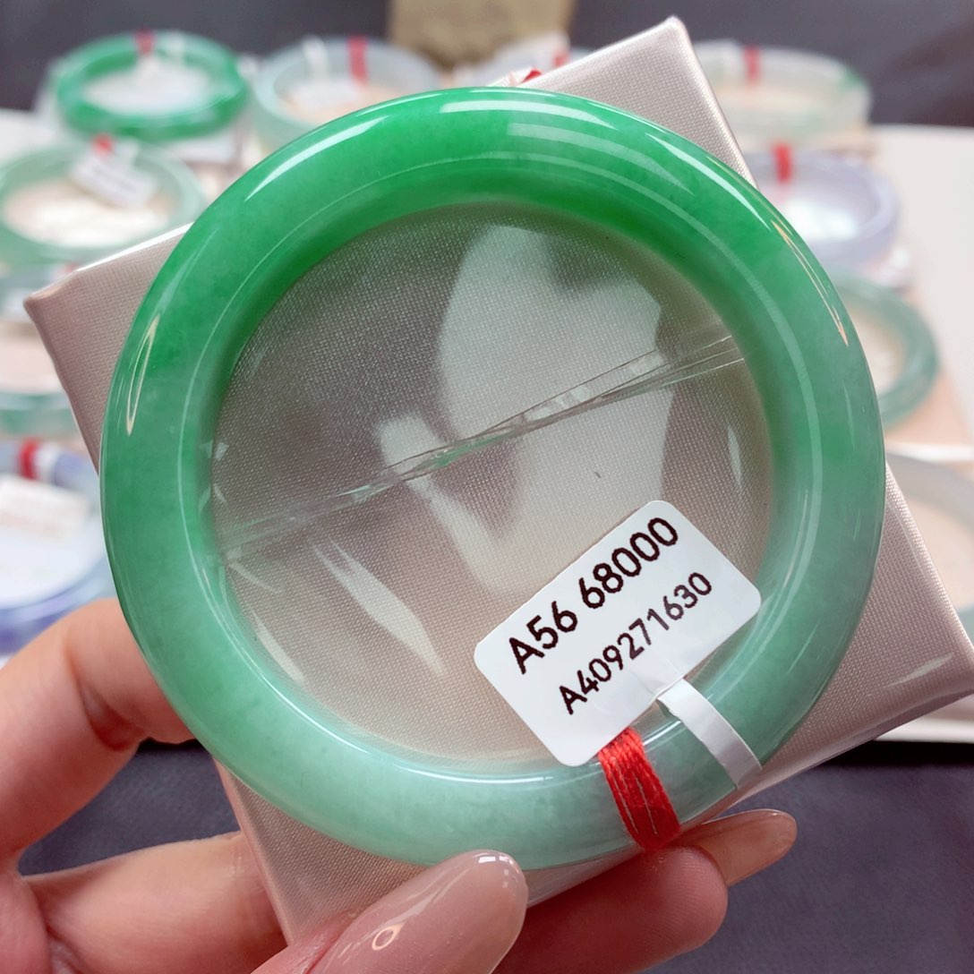 翡翠手镯未镶嵌正（88）27号