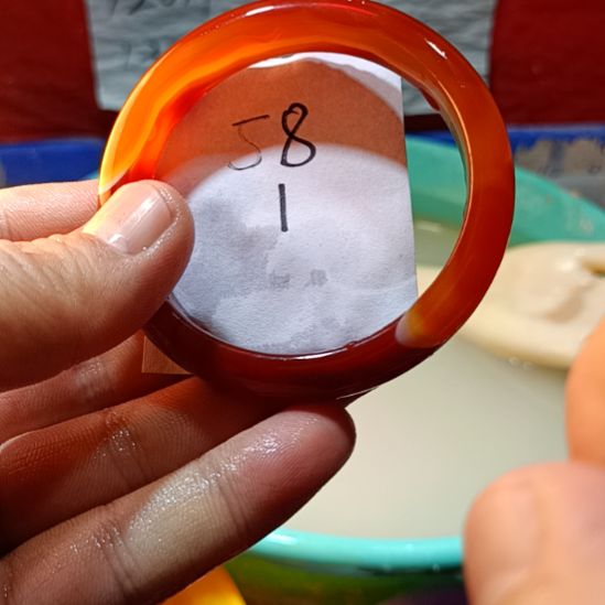 玛瑙/玉髓手镯未镶嵌