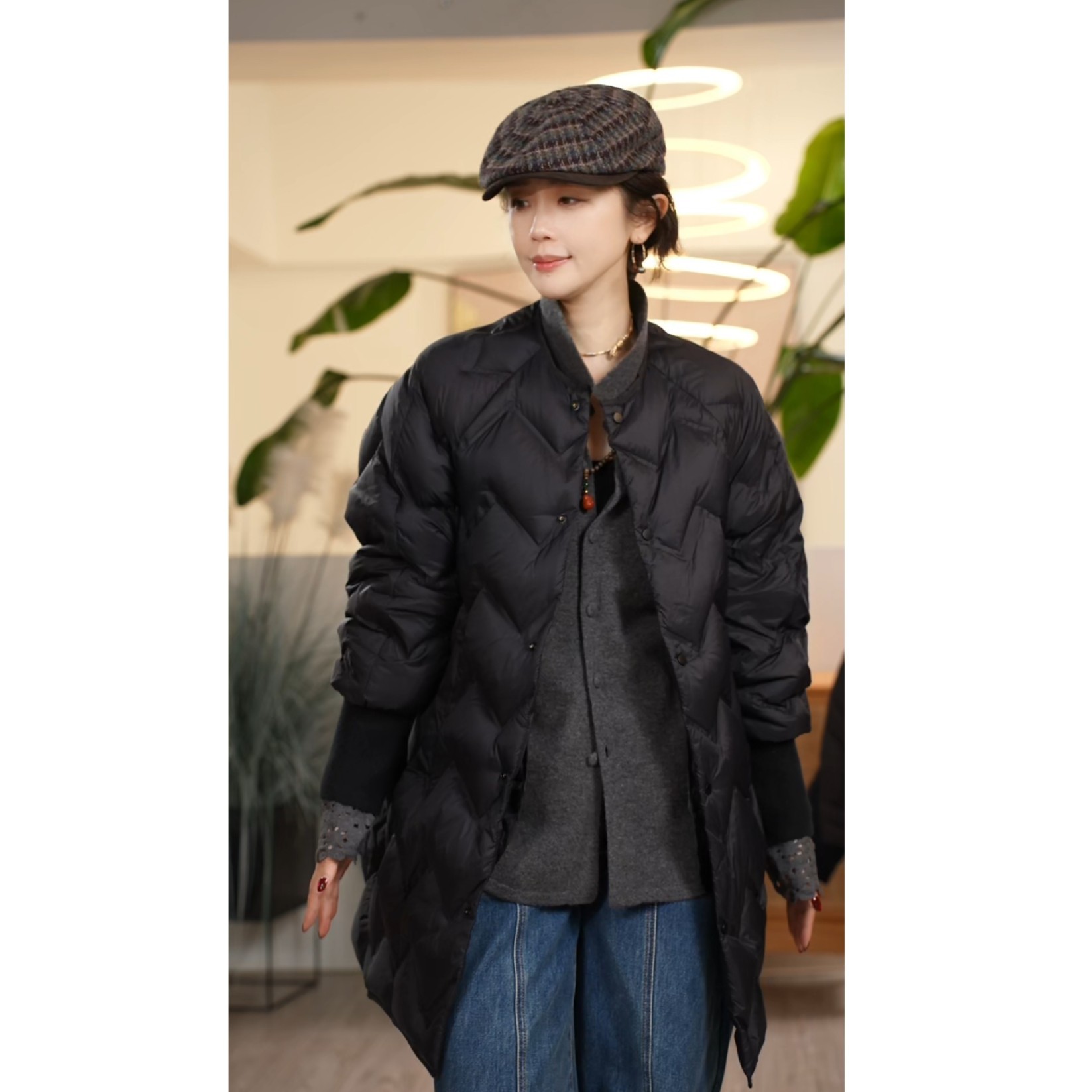 X【叭哒不惑】 叙事者 白鸭绒中长款圆领轻薄羽绒服女宽松上衣