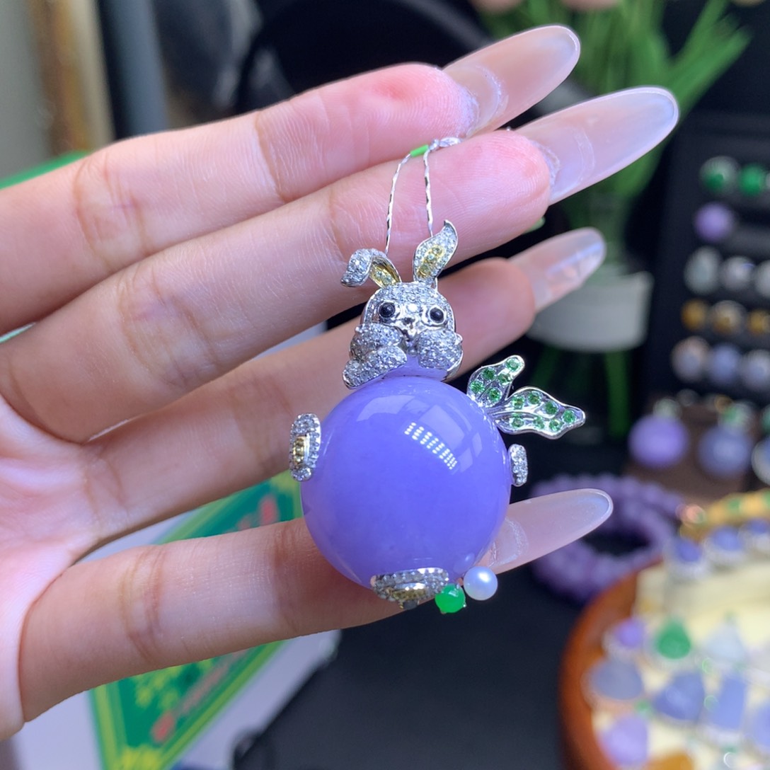 翡翠18K金镶嵌颈饰天然