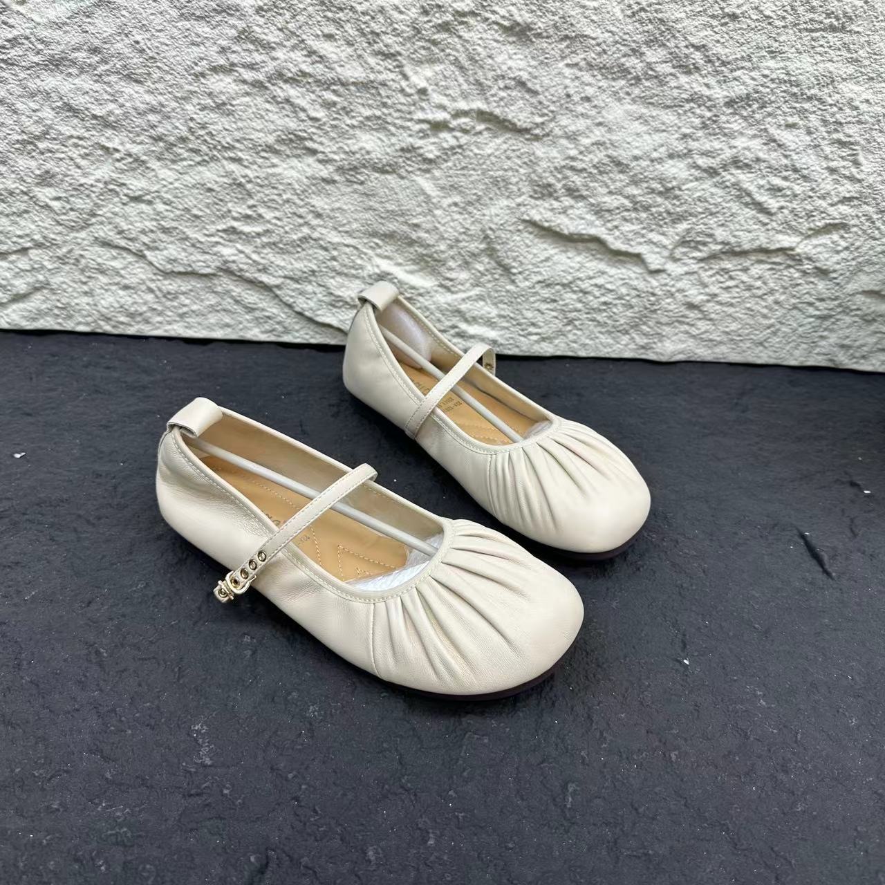 秋季新款平底单鞋女一字带女鞋软底女士休闲鞋 X 检 2126