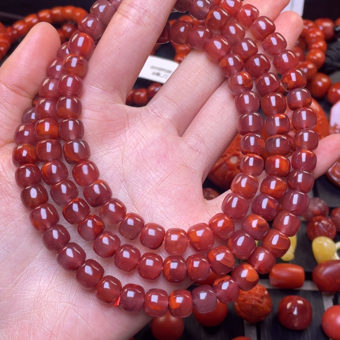 南红玛瑙其它未镶嵌8mm➕精工瓦西牛血红老型佛珠