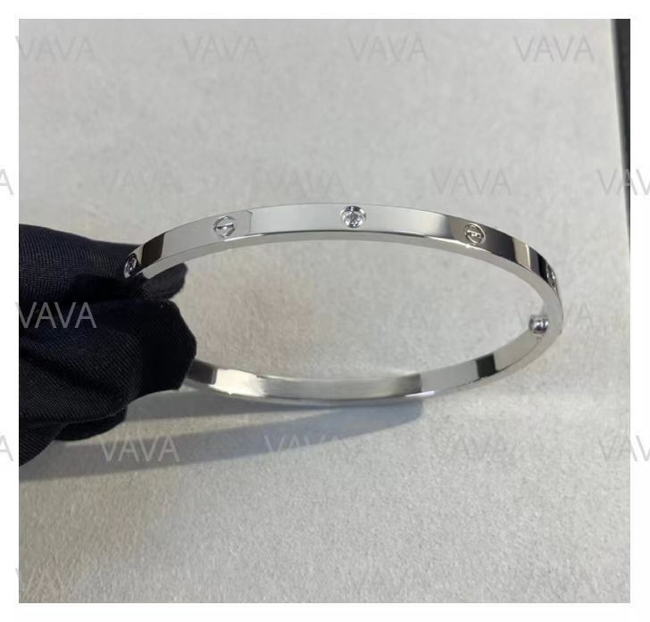 【VaVa】LOVE手蜀经典设计师丝巾