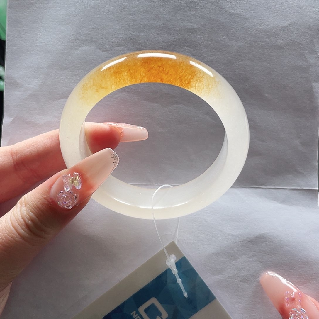 石英质玉手镯未镶嵌九九56.8