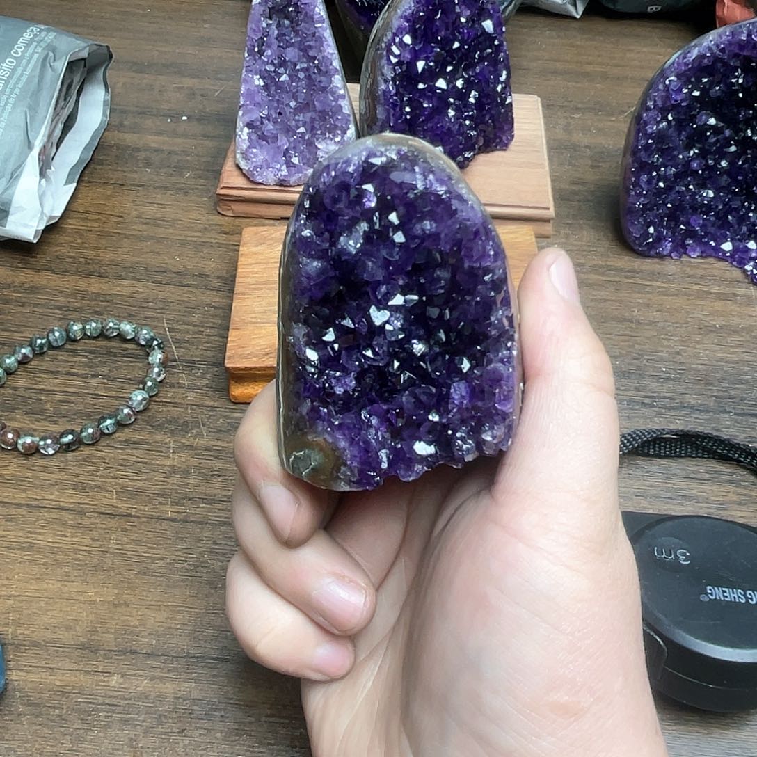 紫晶大型摆件（非配饰）未镶嵌