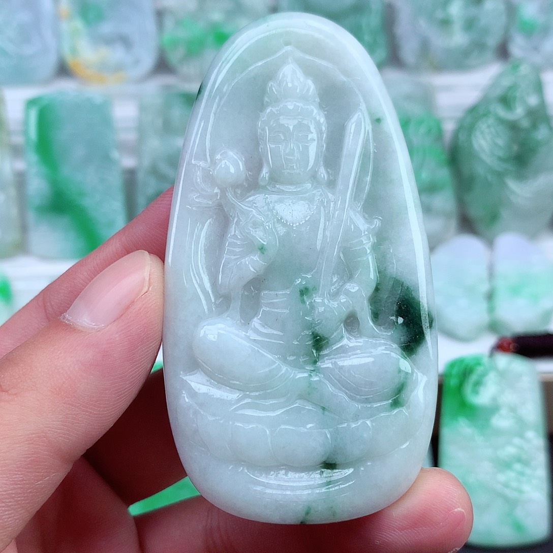 翡翠未镶嵌颈饰翡翠吊坠