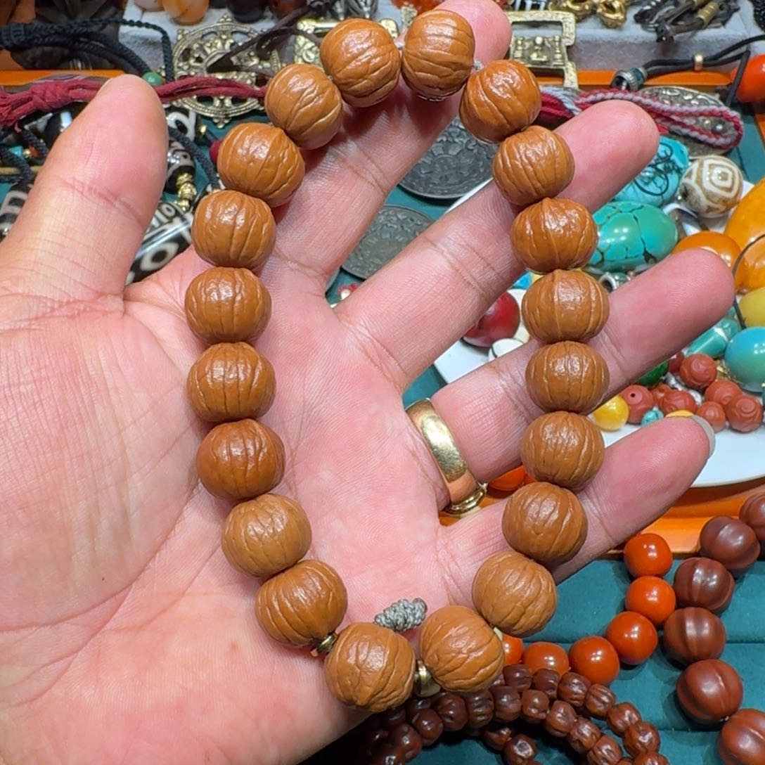 桃核吊坠精品手盘桃核手持