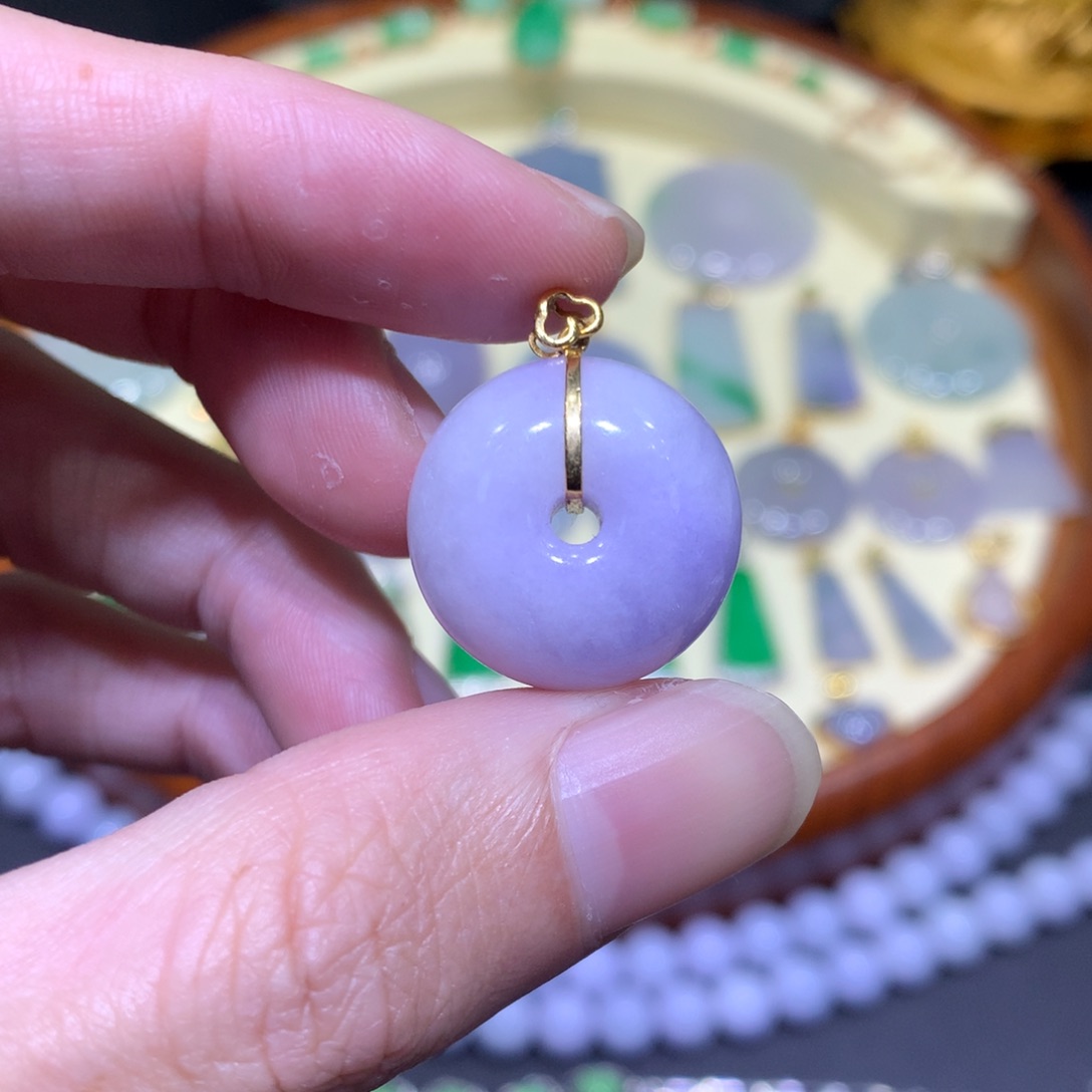 翡翠吊坠(不含链)18K金镶嵌