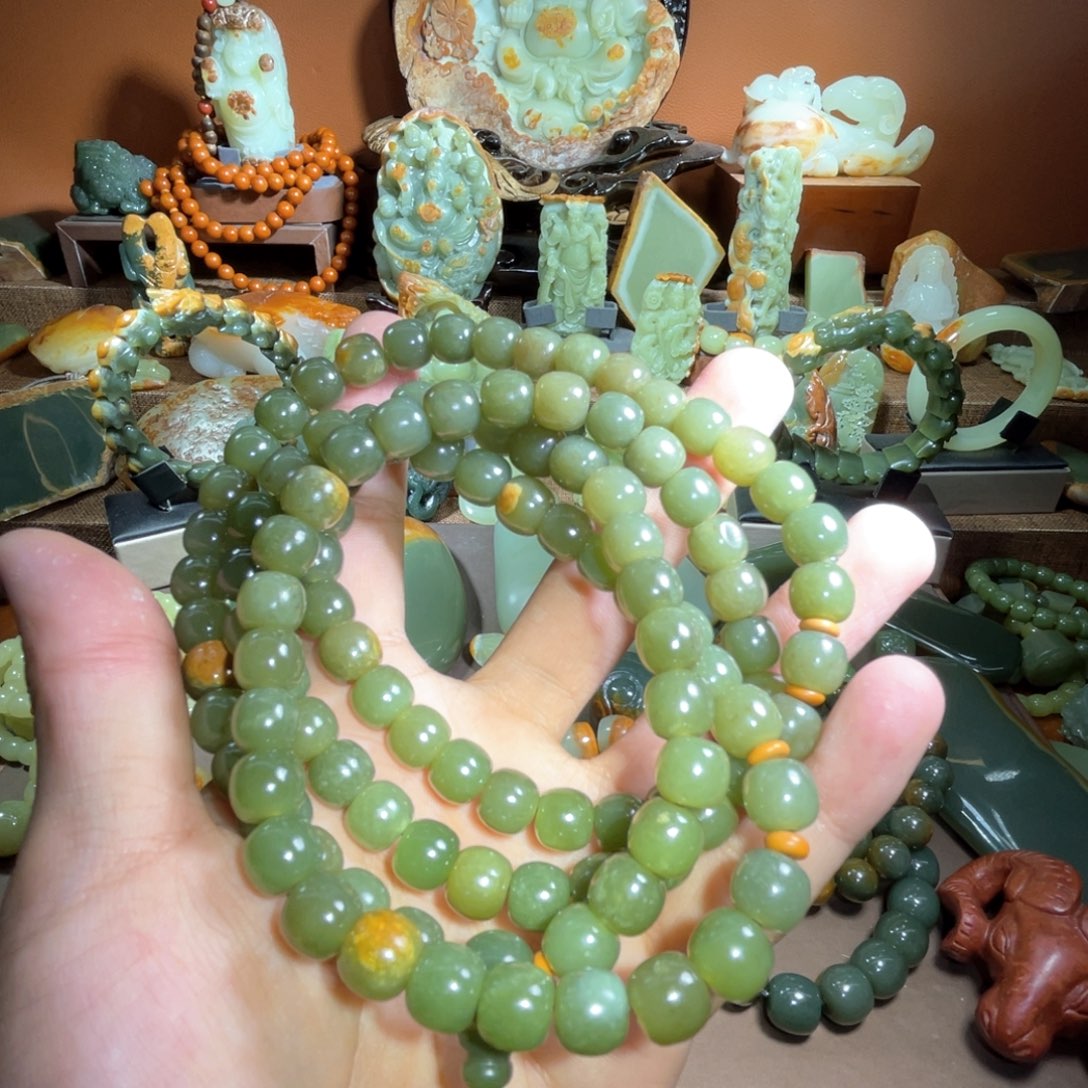 透闪石质玉108卡9✖️10未镶嵌