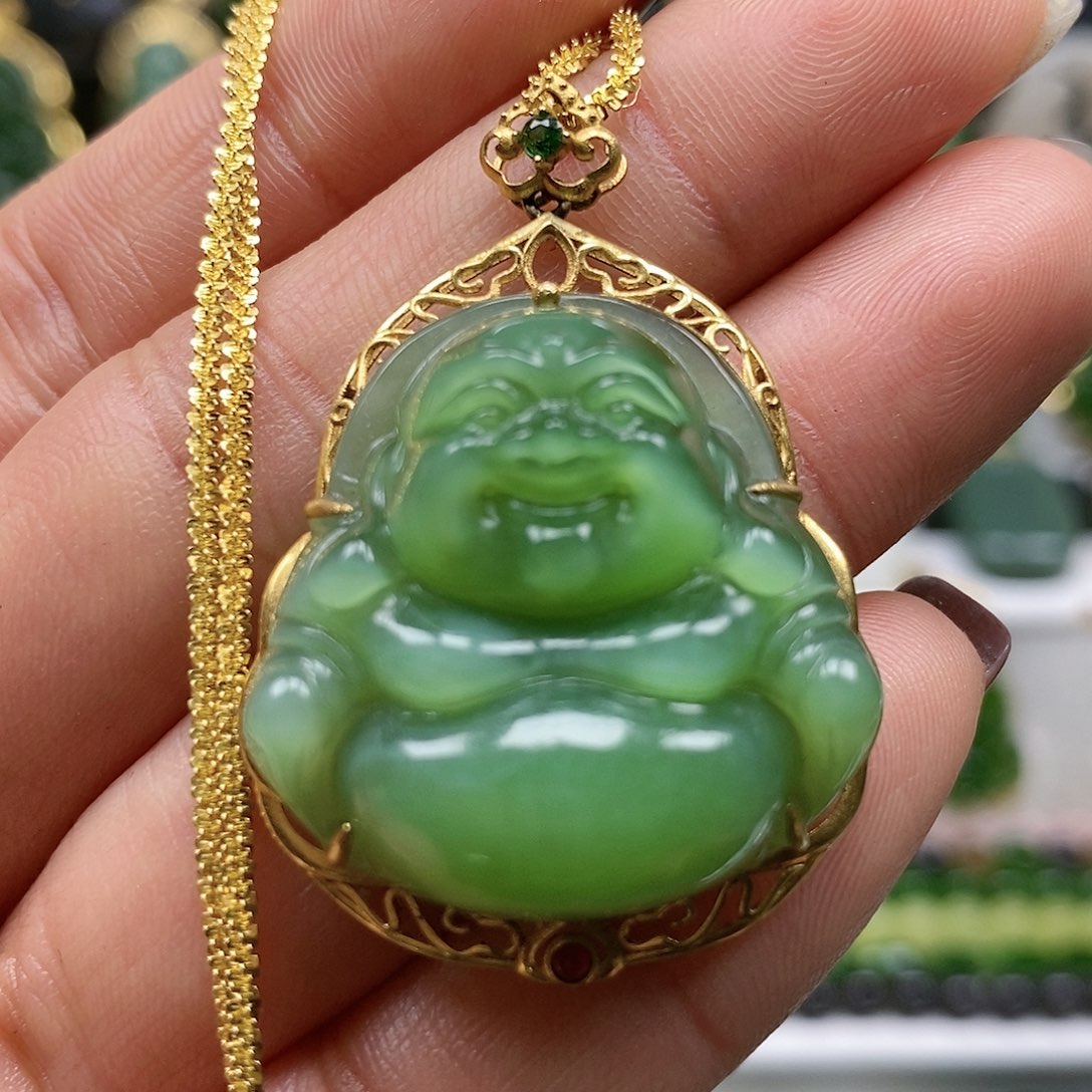 和田玉颈饰18K金镶嵌猫眼