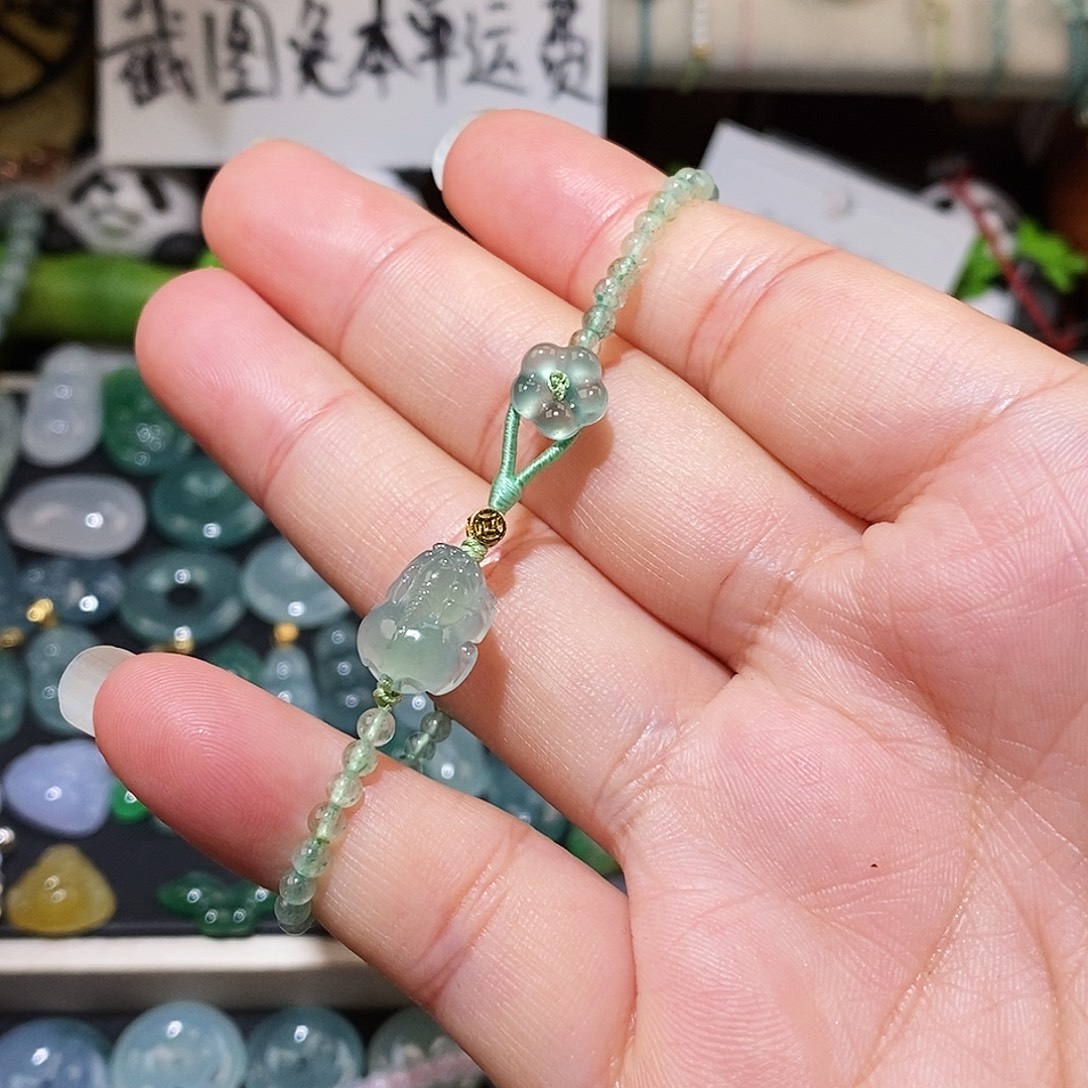 蝴***来翡翠未镶嵌颈饰冰种貔貅手链16