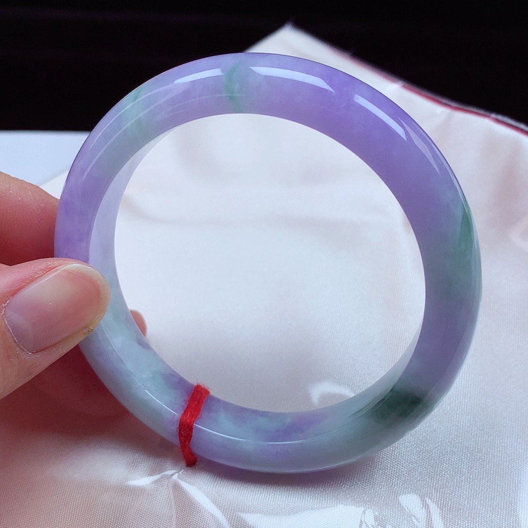 翡翠手镯未镶嵌58圈