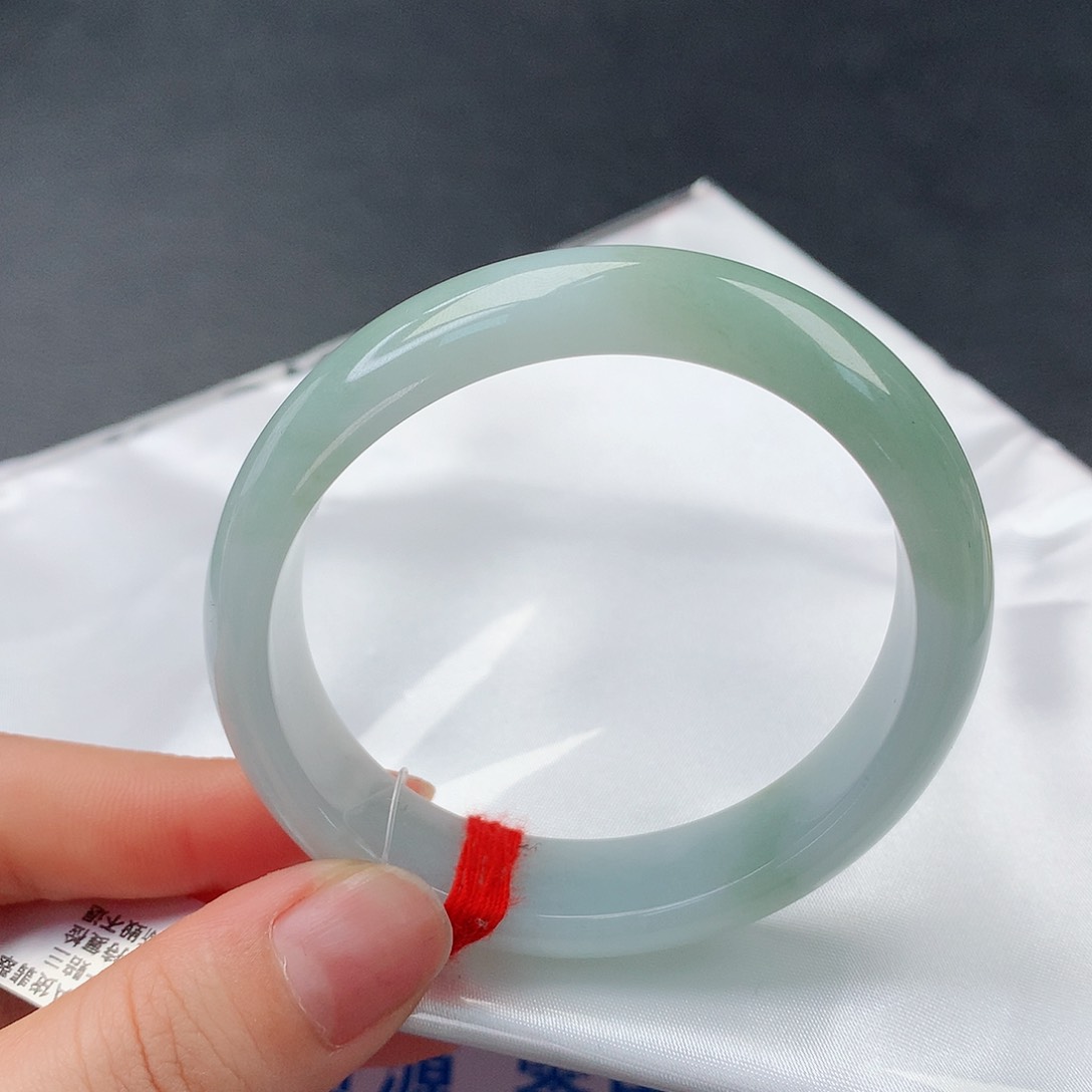 翡翠手镯未镶嵌60贵妃53.5