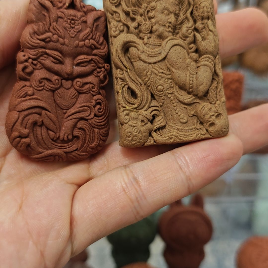 泥塑微瑕香牌福利两个