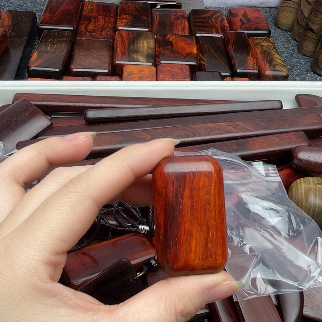 *****檀香紫檀（小叶紫檀）