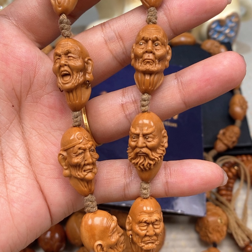 【闪购商品】橄榄核吊坠橄榄手工雕刻工艺