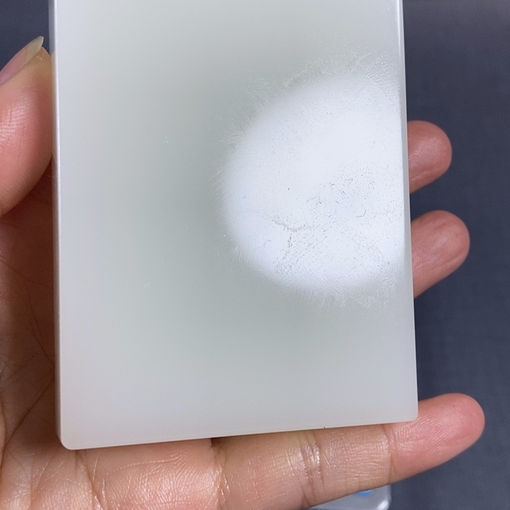 和田玉颈饰足铂镶嵌